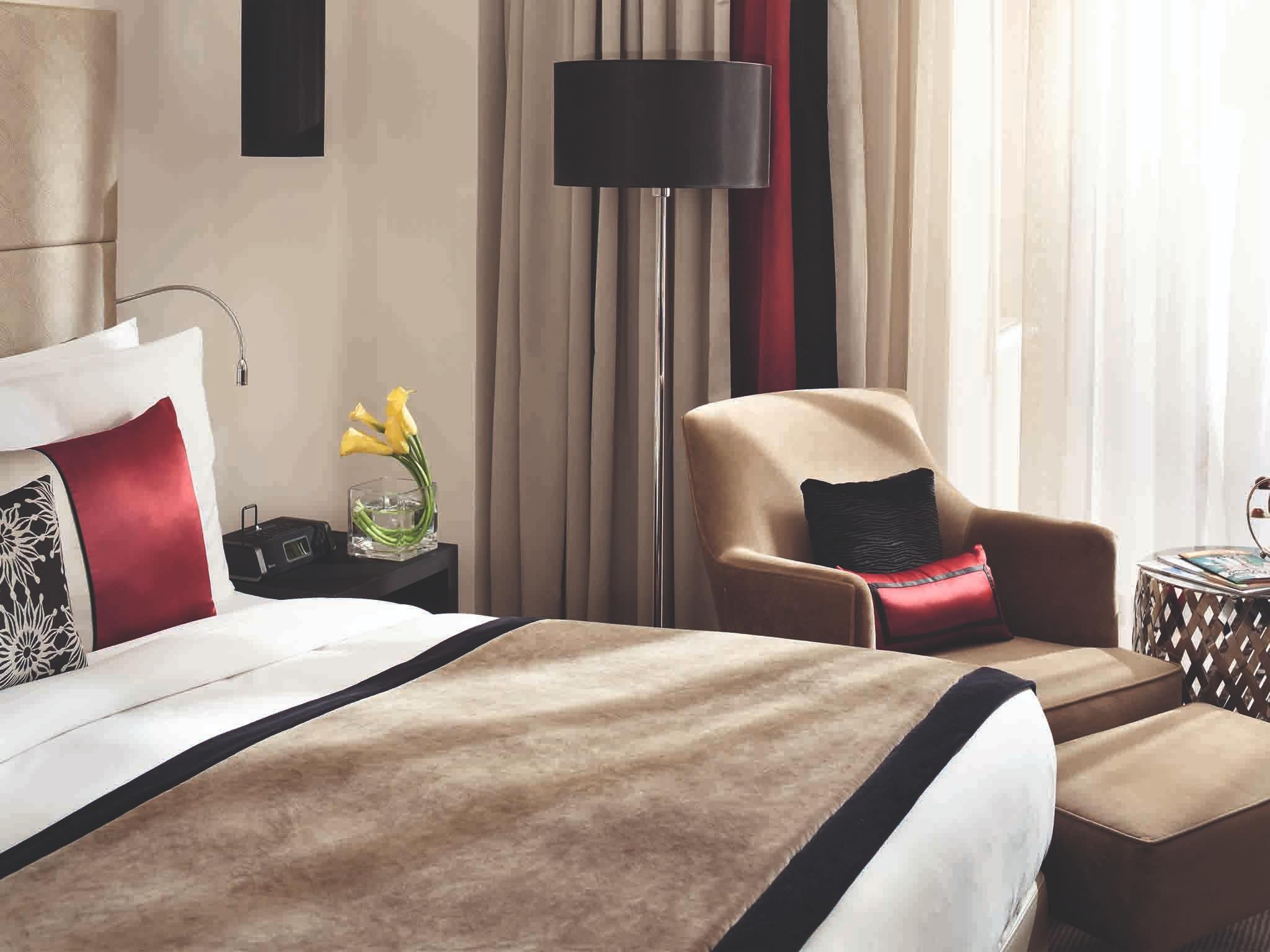 Movenpick Hotel Melbourne On Spencer Exteriör bild